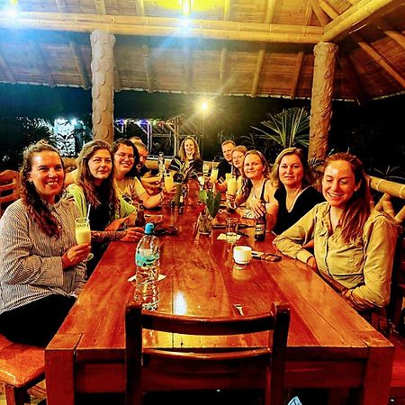 Rio Napo Lodge Puerto Misahuallí Buitenkant foto